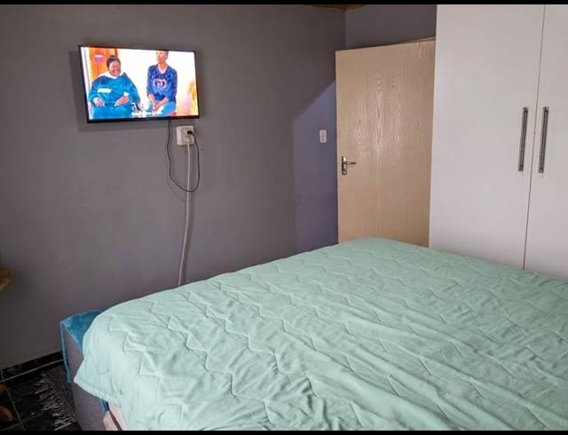 3 BEDROOM HOUSE FOR SALE IN VANDERBIJLPARK CW 5
